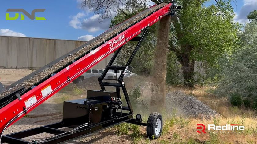 How is the concrete conveyor constructed?