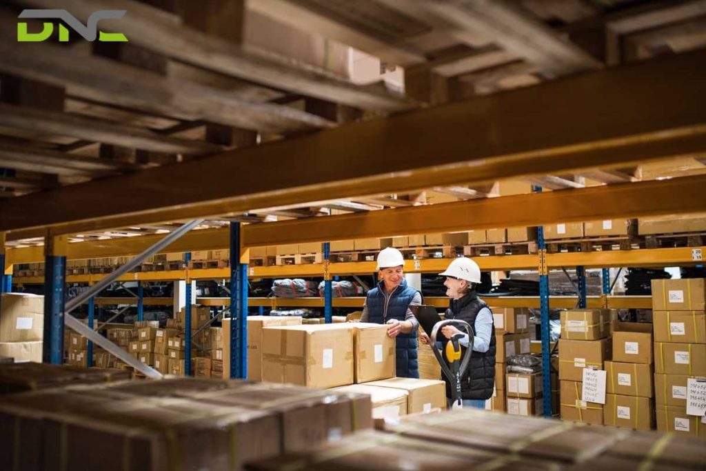 difference between cold and dry warehouse storage