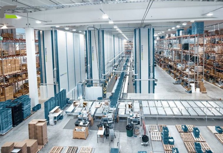 ASRS vs Traditional Racking: Which Warehouse System Fits Your Operation?