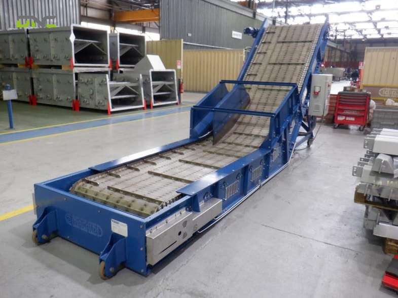 Chip Conveyor: CNC Swarf & Coolant Management for Malaysian Machining | DNC Automation 2 Selecting the correct conveyor type is critical to ensure stable chip evacuation, prevent jamming, and minimize maintenance