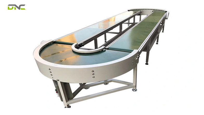 Optimizing Industrial Flow: Why Flat Belt Conveyors are the Heart of Modern Automation 3 When our engineers at DNC Automation design a system, we look beyond just "moving a box.