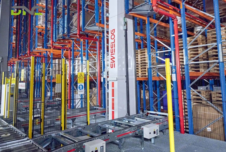 ASRS vs Traditional Racking: Which Warehouse System Fits Your Operation